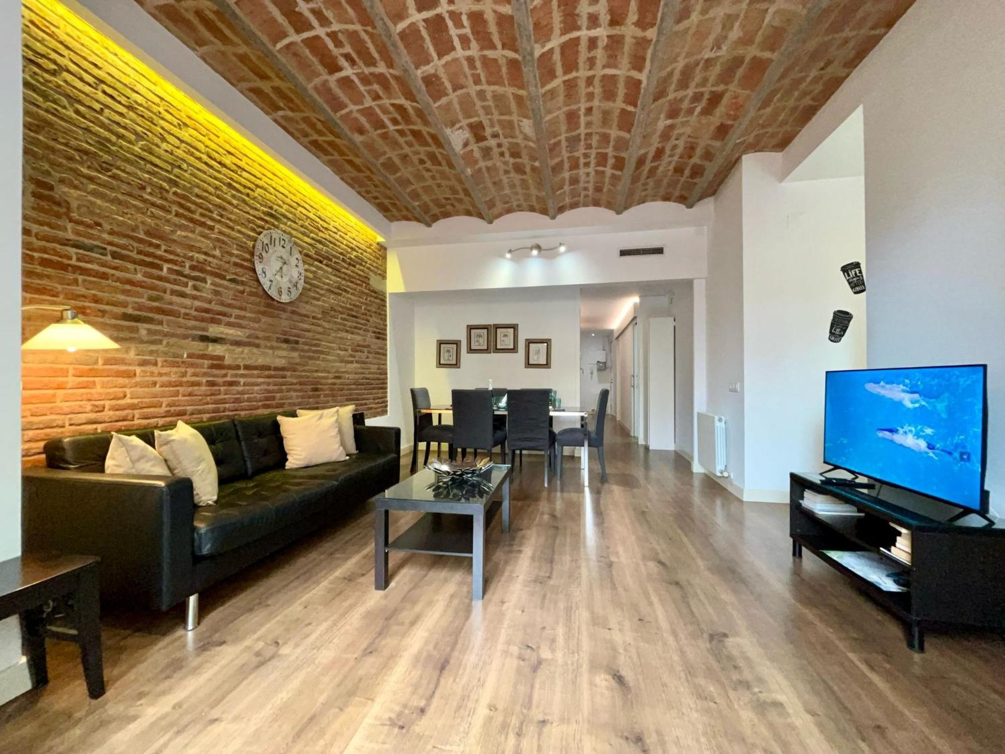 Tucson Suites II * Barcelona