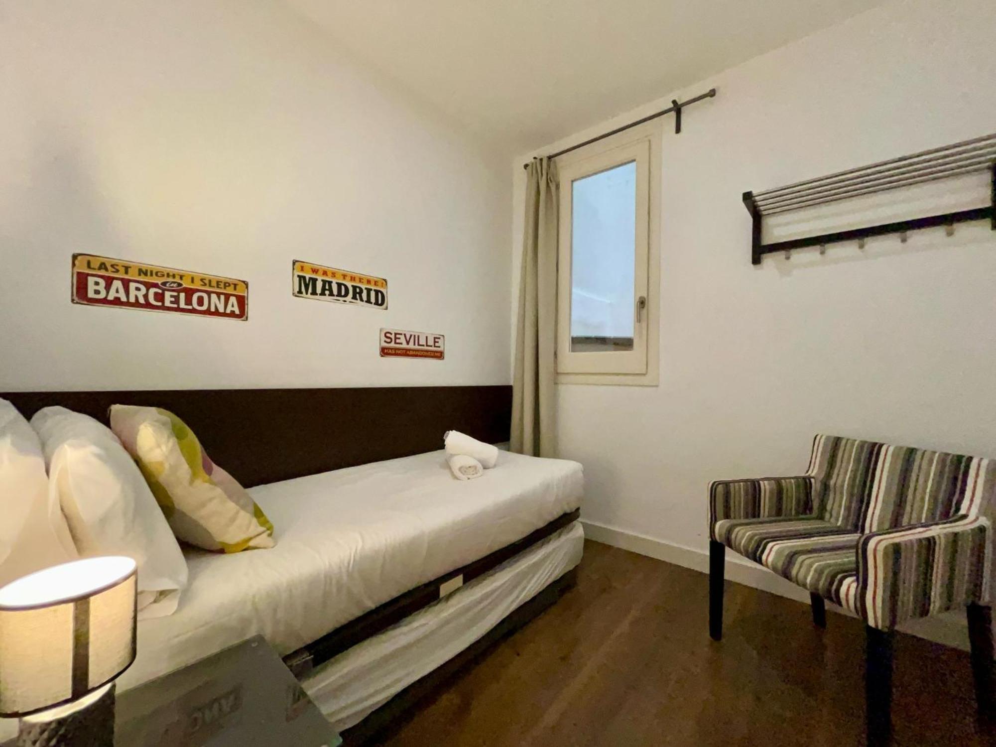 Tucson Suites II * Barcelona