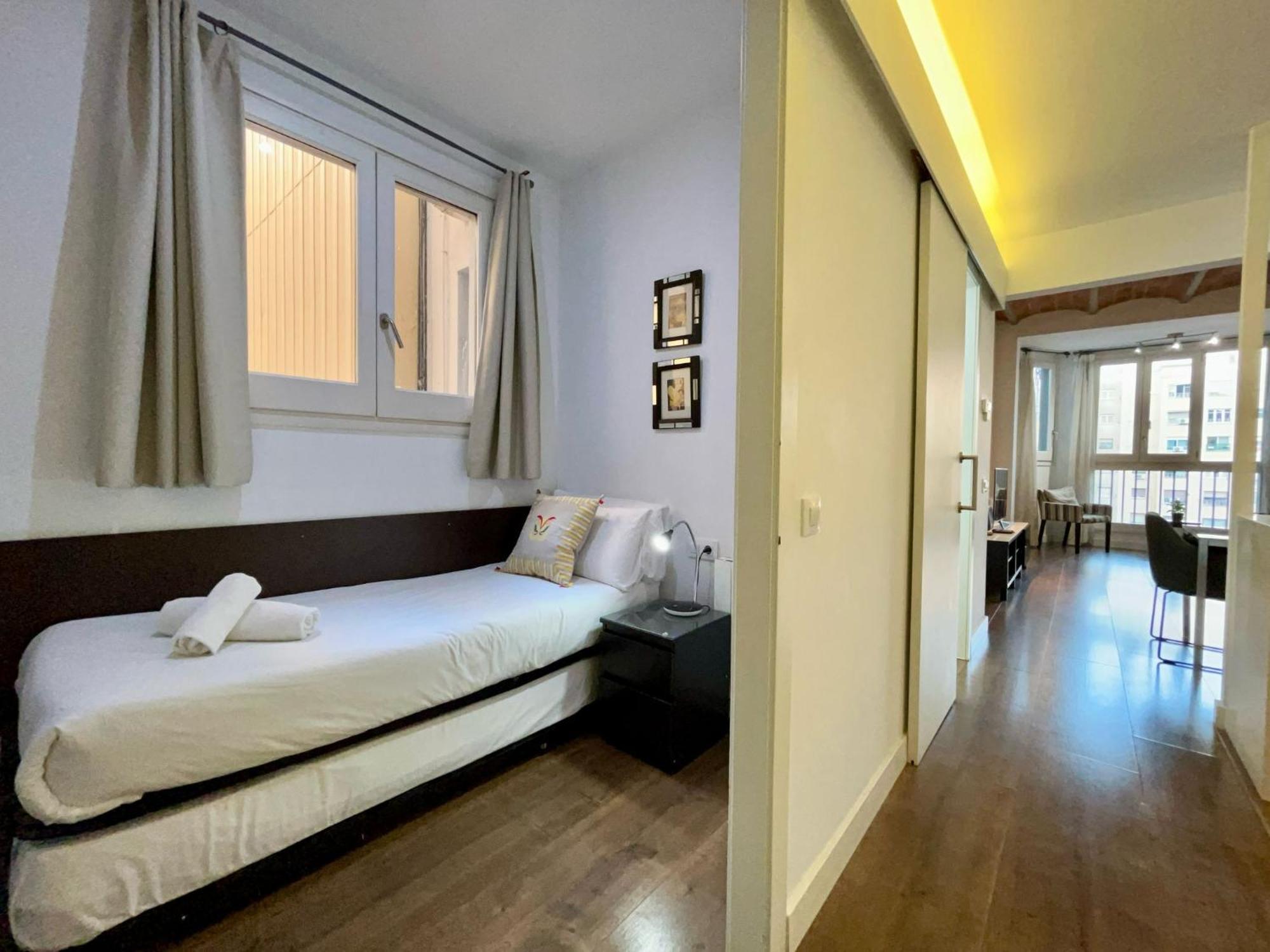 Tucson Suites II * Barcelona