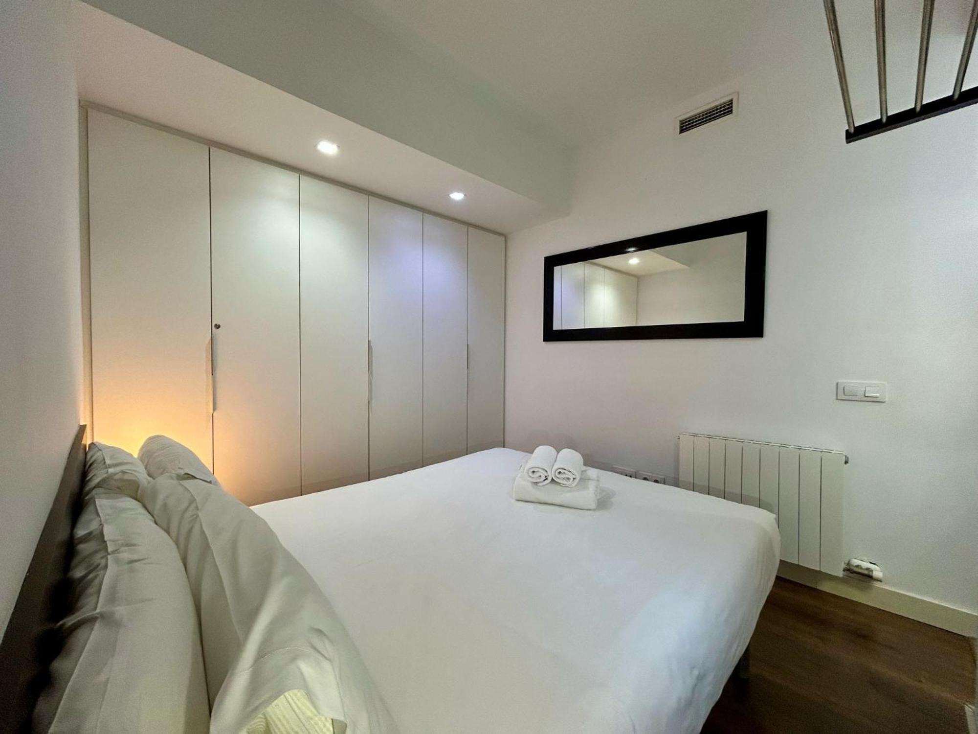 Tucson Suites II * Barcelona